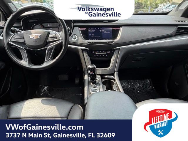 Used 2023 Cadillac XT5 Premium Luxury AWD/4WD image 13