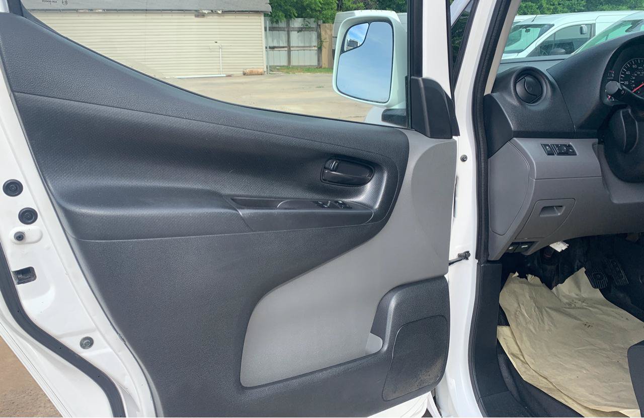 Used 2015 Nissan NV200 SV w/ Technology Package FWD image 33