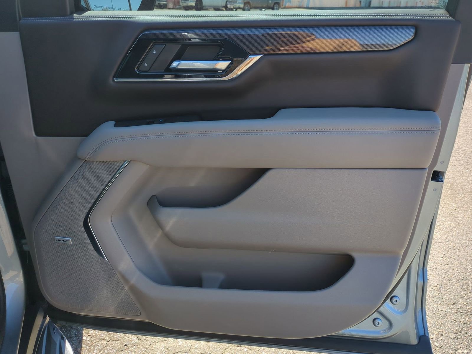 Certified 2025 GMC Yukon XL Elevation image 28