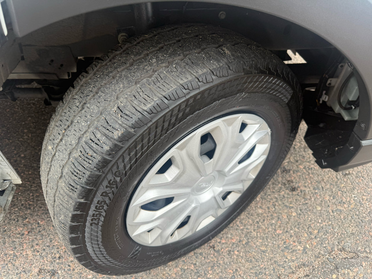 Used 2024 Ford Transit 250 Low Roof w/ Exterior Upgrade Package image 30