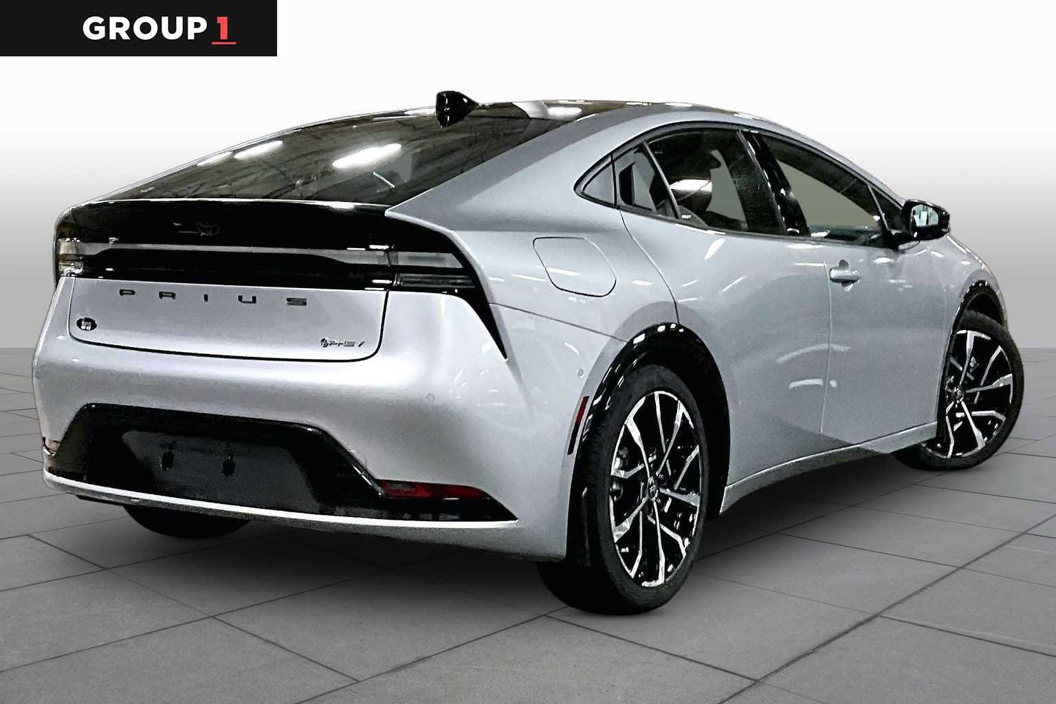 Certified 2025 Toyota Prius Plug-In Hybrid w/ Limited Premium Package FWD image 13