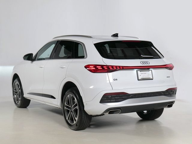 Certified 2025 Audi Q5 Premium w/ Convenience Package AWD/4WD image 5