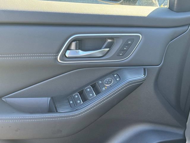 New 2026 Nissan Rogue Platinum w/ Platinum Premium Package image 22