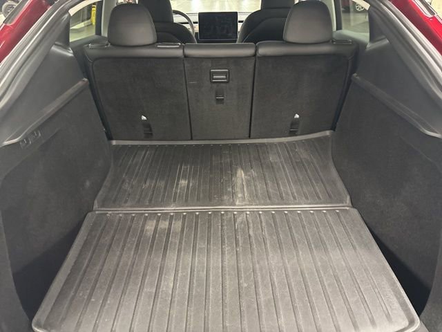 Used 2024 Tesla Model Y 2WD image 13
