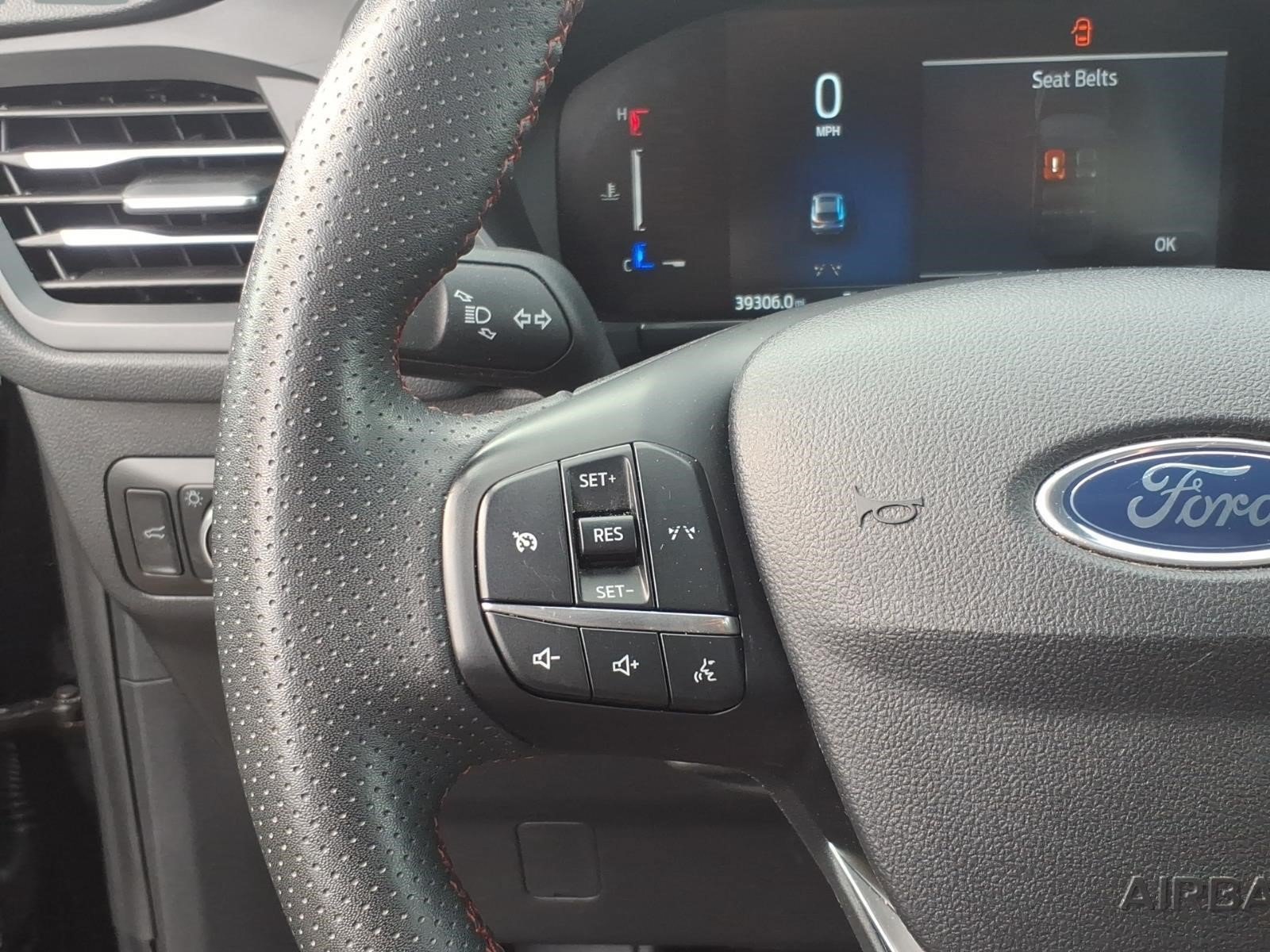 Used 2024 Ford Escape ST-Line AWD/4WD image 14