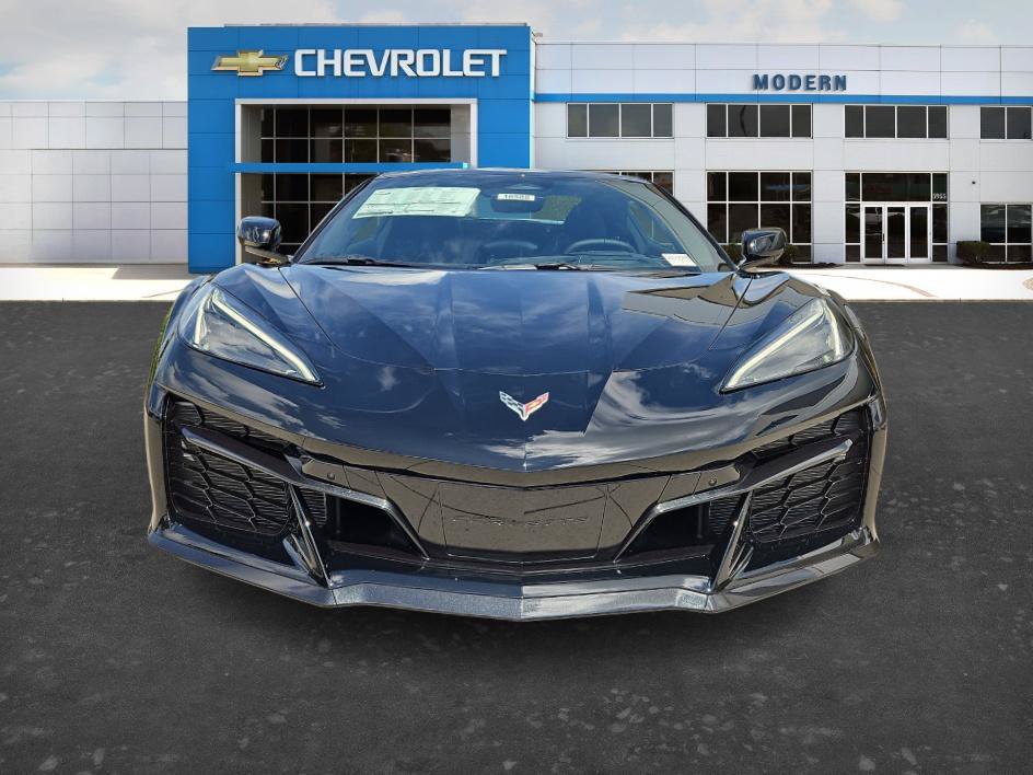 New 2027 Chevrolet Corvette Grand Sport w/ Z52 Sport Performance Package RWD image 8