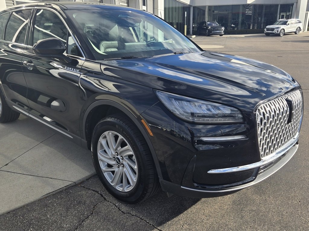 Certified 2023 Lincoln Corsair AWD image 10