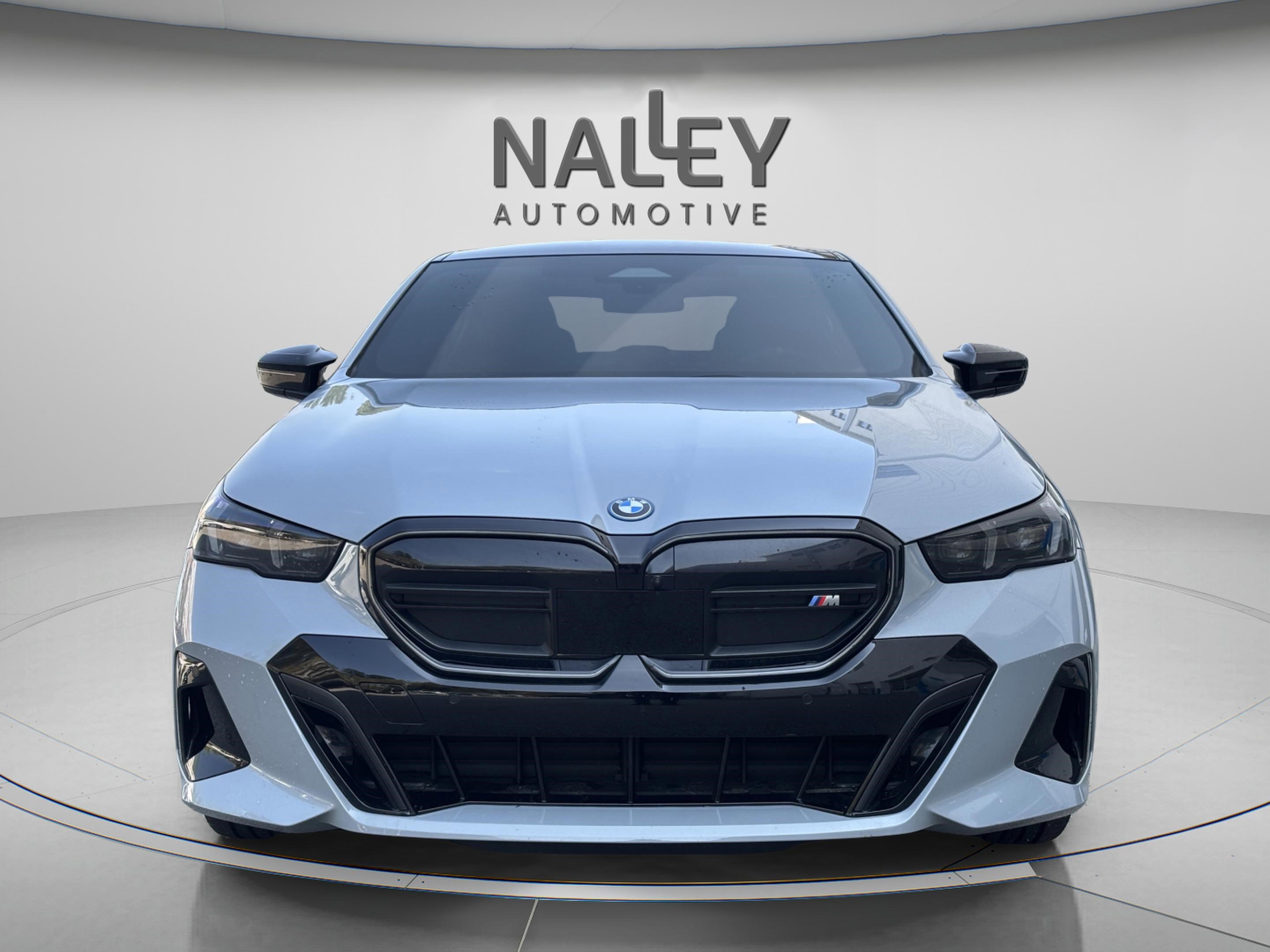 Used 2024 BMW i5 M60 w/ Premium Package image 6