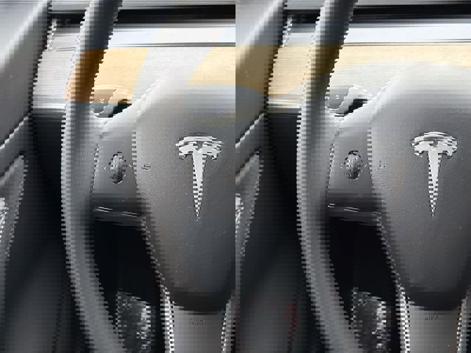 Used 2020 Tesla Model 3 Standard Range Plus image 12