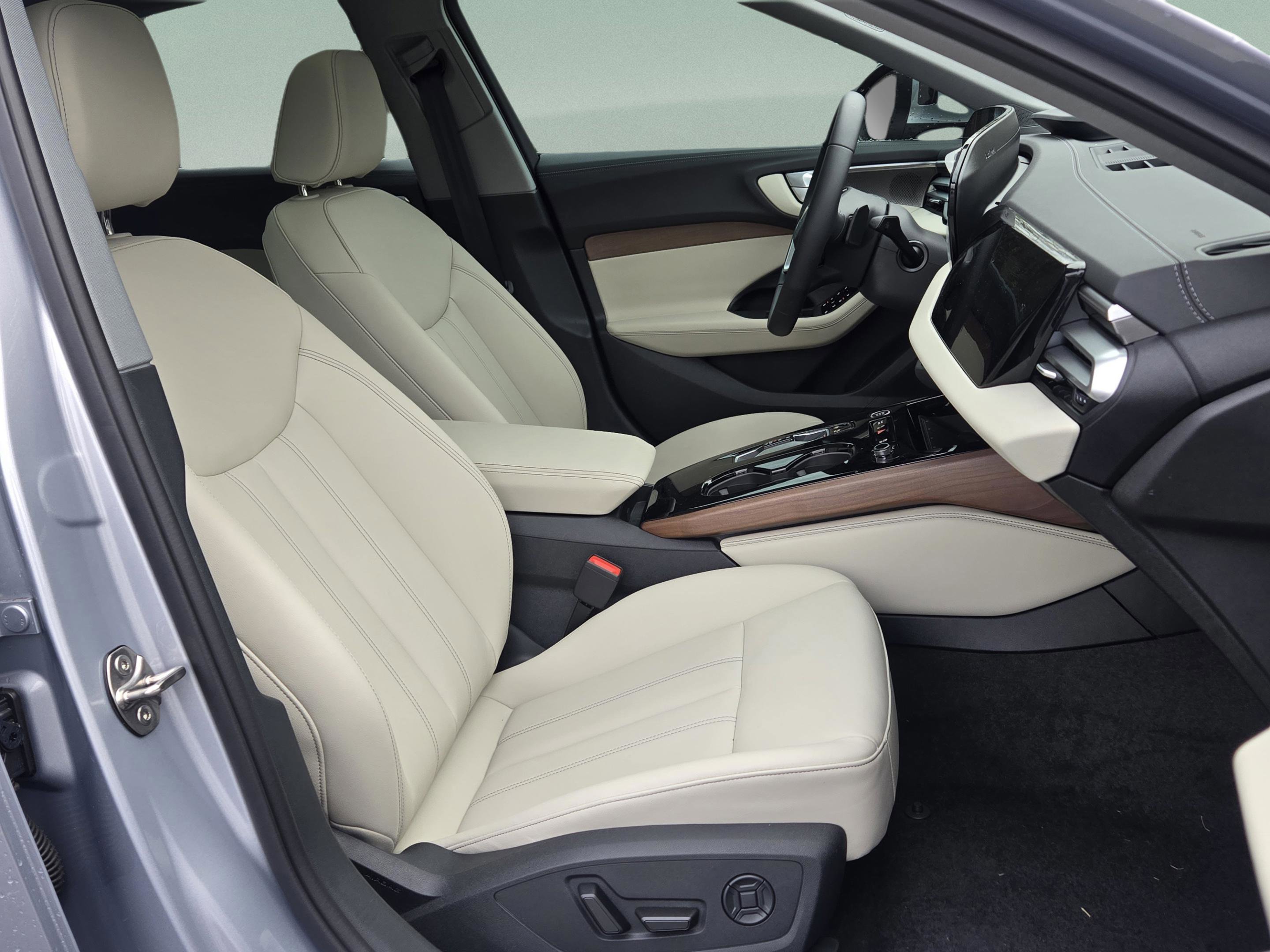 New 2025 Audi A5 2.0T Premium Plus image 17