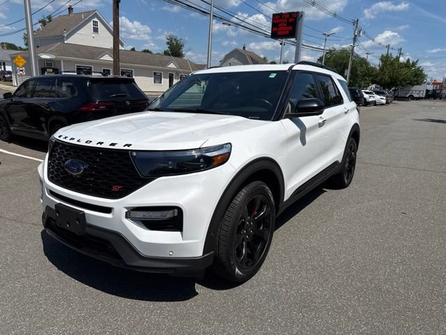 Used 2020 Ford Explorer ST w/ ST Street Pack AWD/4WD image 2