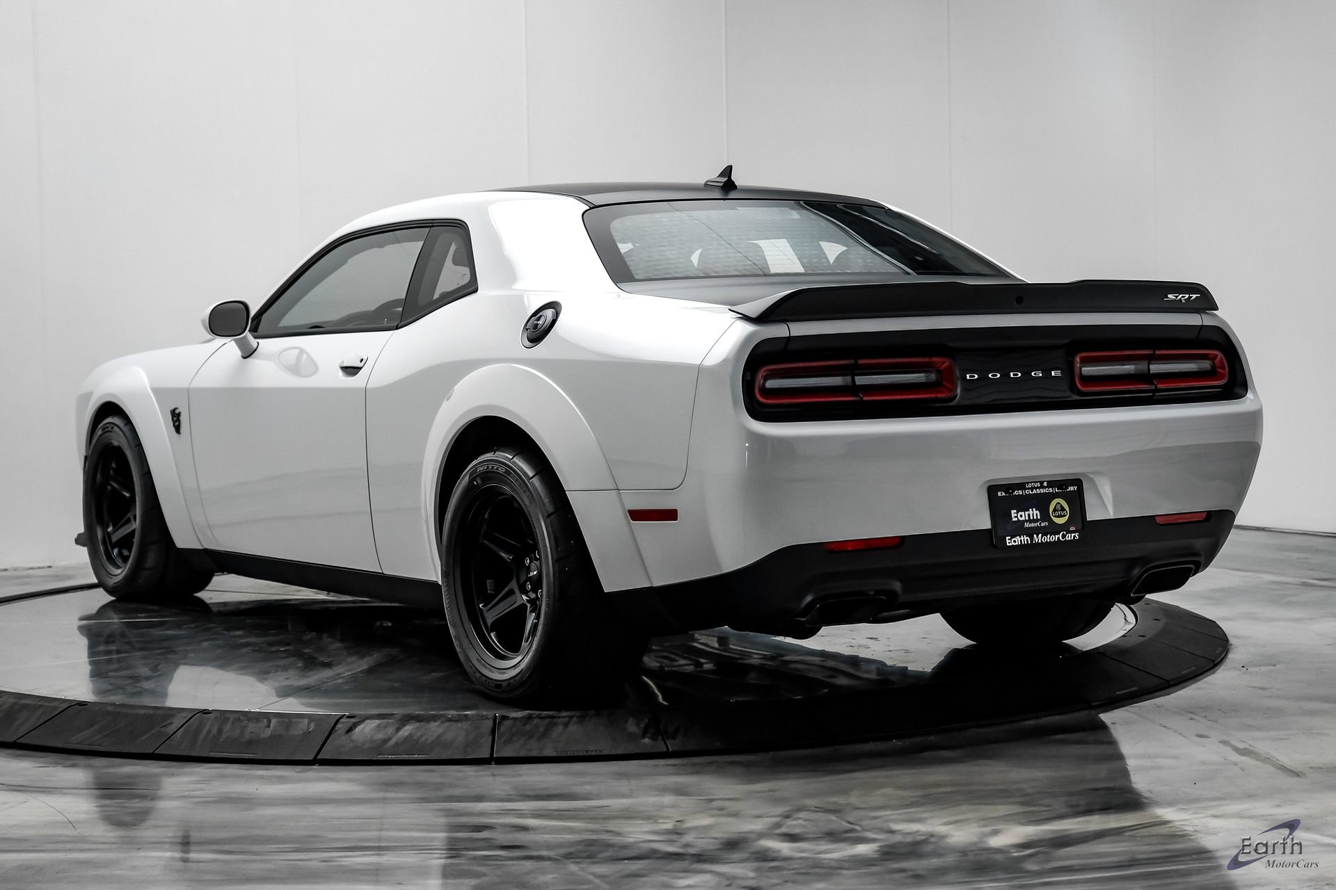 Used 2018 Dodge Challenger SRT Demon RWD image 13