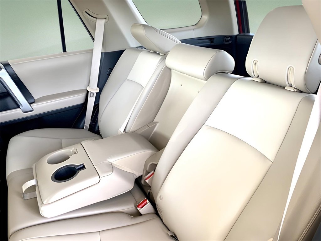 Used 2022 Toyota 4Runner SR5 Premium image 19