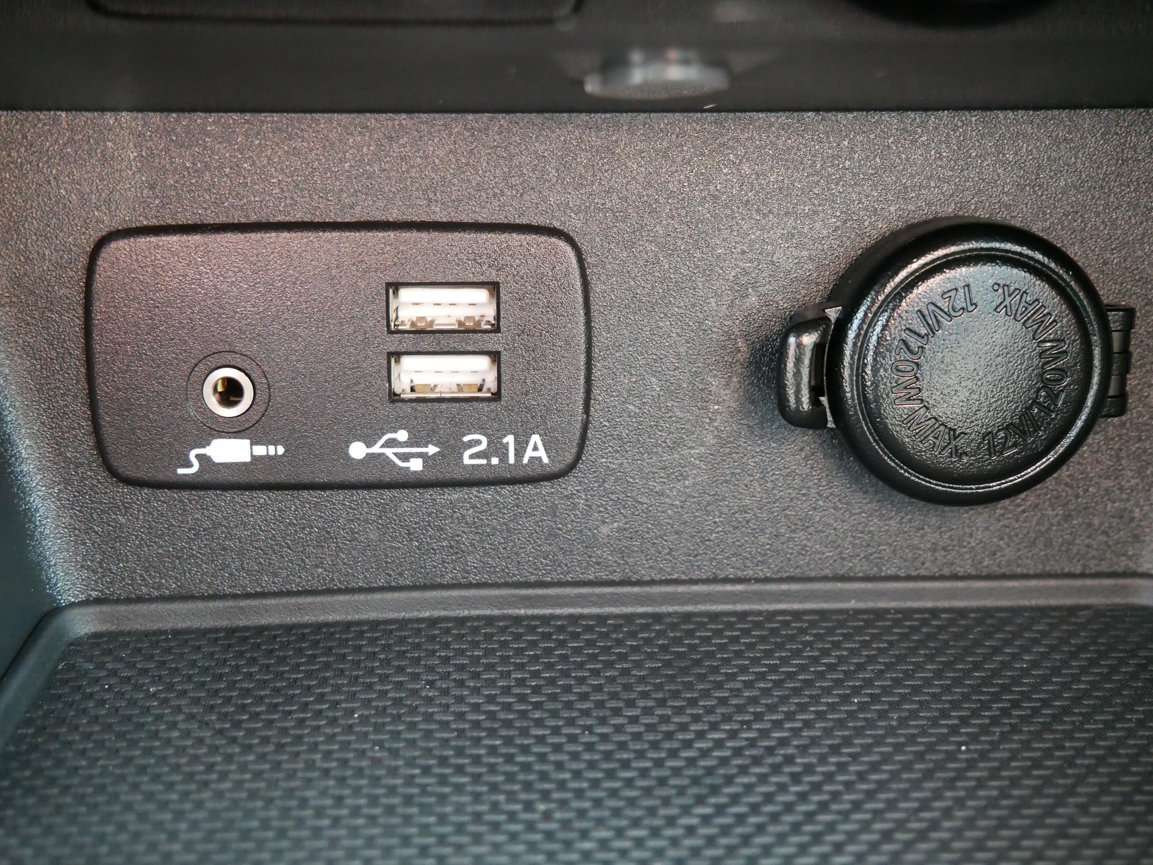 Certified 2024 Subaru Forester Limited AWD/4WD image 29