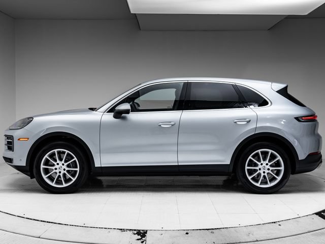 Certified 2026 Porsche Cayenne AWD/4WD image 2
