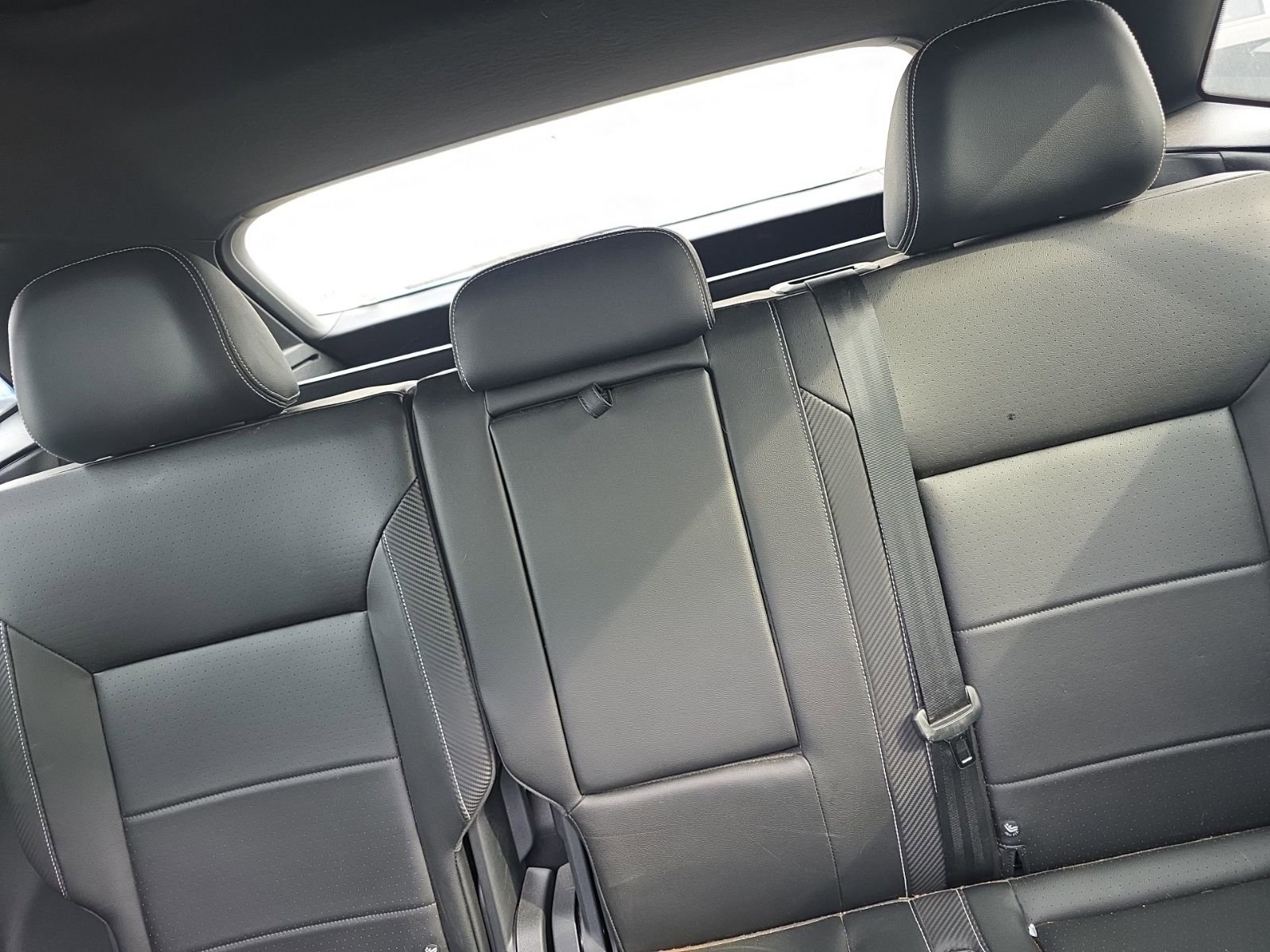 Used 2022 Volkswagen Atlas Cross Sport SEL R-Line image 23