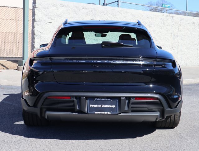 Used 2024 Porsche Taycan 4S image 27