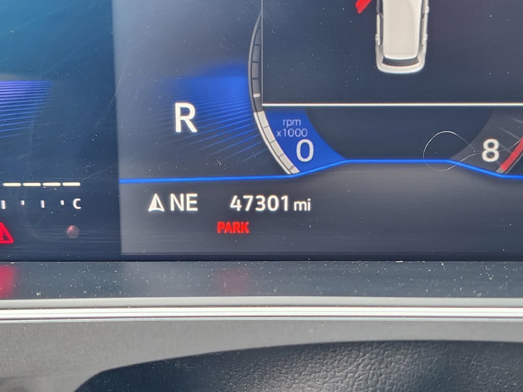 Used 2022 Volkswagen Tiguan SE AWD/4WD image 30
