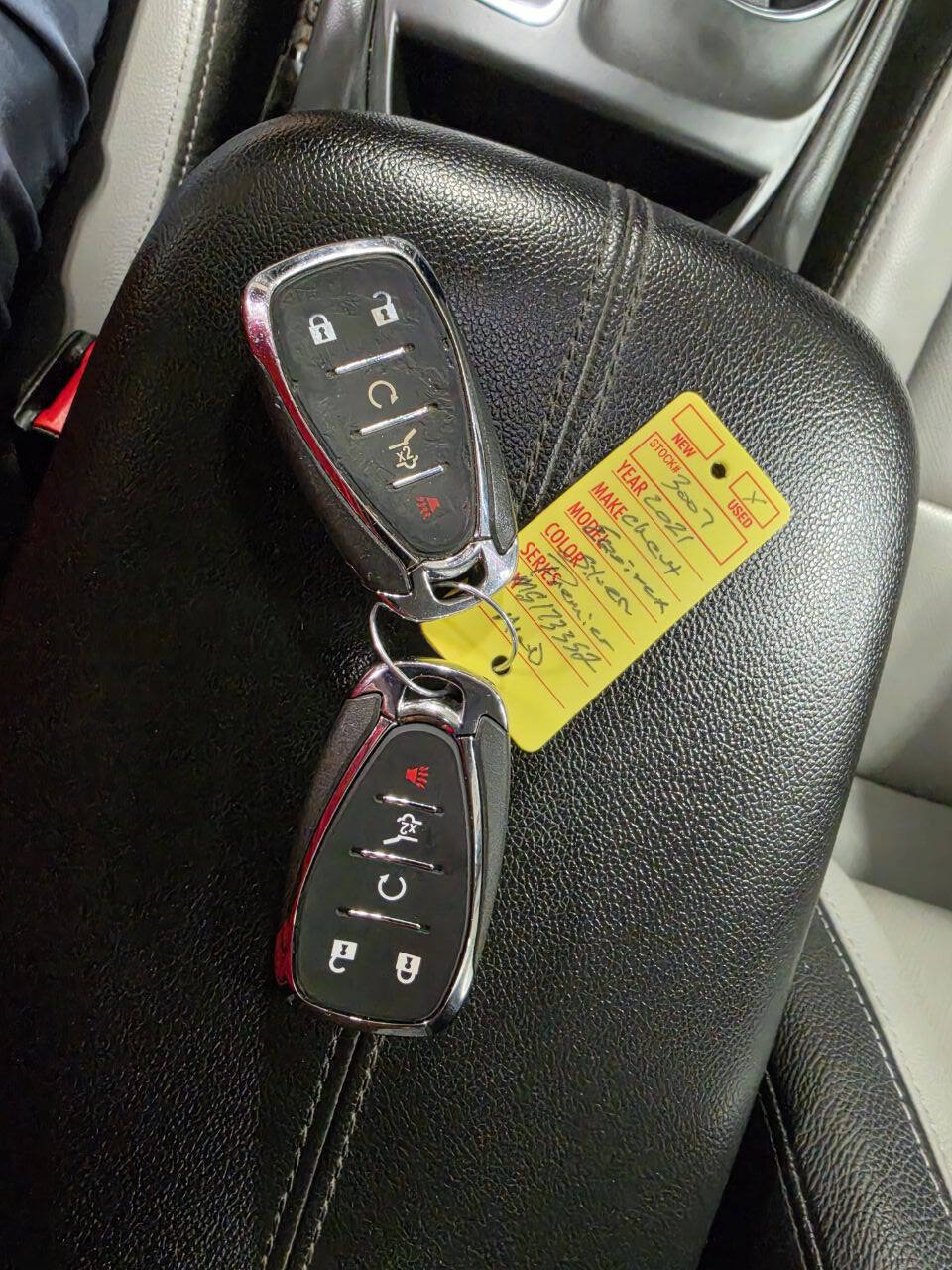 Used 2021 Chevrolet Equinox Premier w/ LPO, Floor Liner Package AWD/4WD image 28