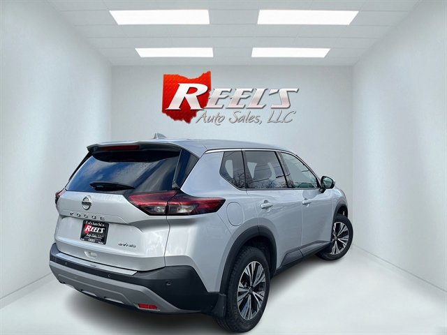 Used 2021 Nissan Rogue SV AWD/4WD image 7