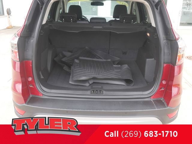 Used 2017 Ford Escape Titanium AWD/4WD image 17