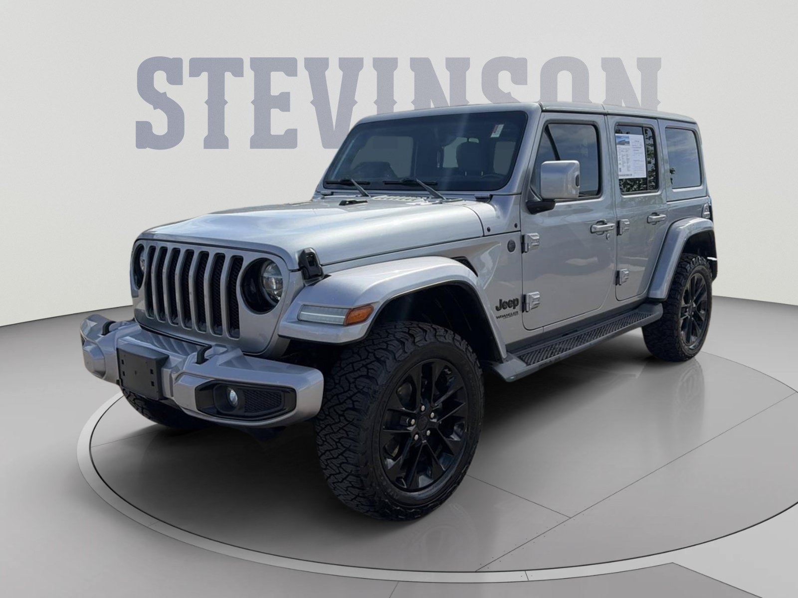 Used 2021 Jeep Wrangler Unlimited Sahara AWD/4WD image 1