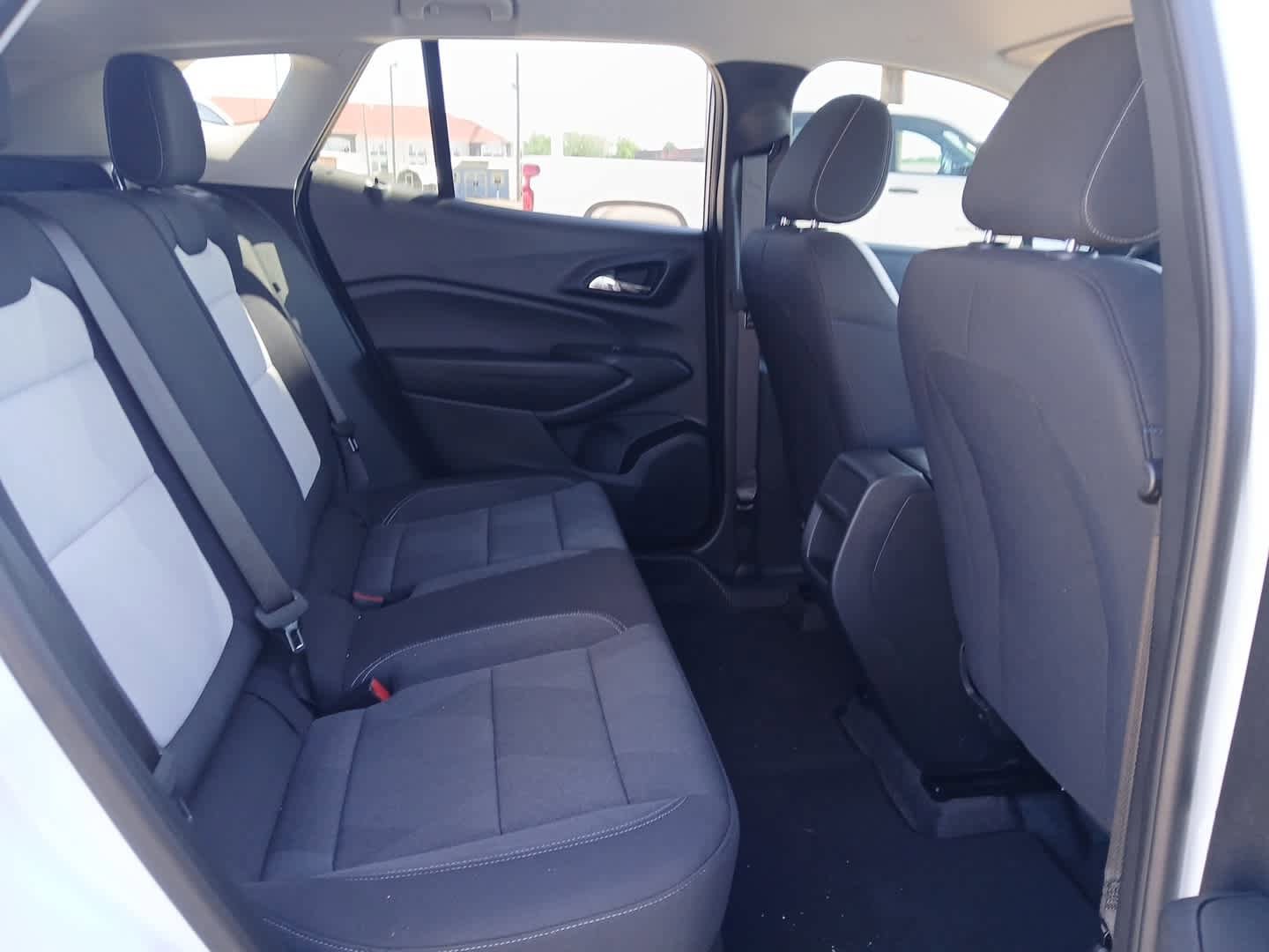 New 2026 Chevrolet Trax LS w/ LS Convenience Package FWD image 54
