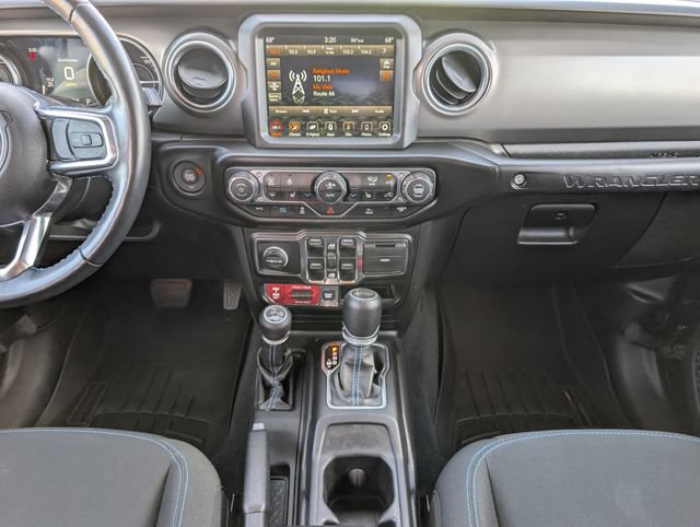 Used 2022 Jeep Wrangler Unlimited Rubicon 4xe AWD/4WD image 7