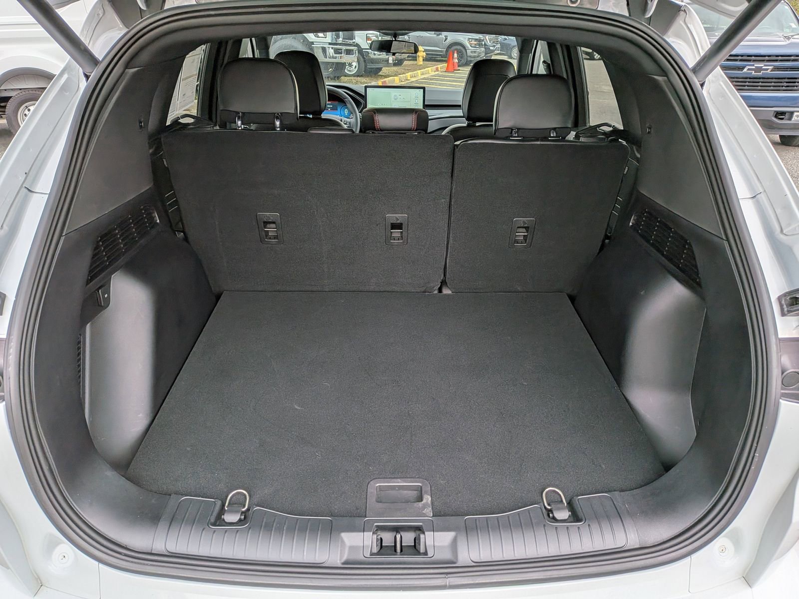 Certified 2023 Ford Escape ST-Line Select w/ Tech Pack #2 image 14