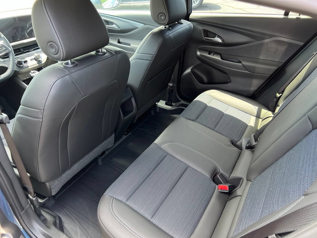 New 2026 Buick Envista Preferred w/ Convenience I Package FWD image 12