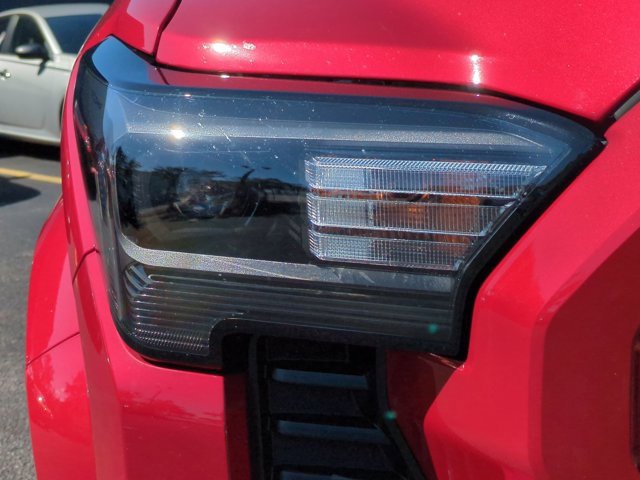 Used 2025 Toyota Tacoma SR5 image 11
