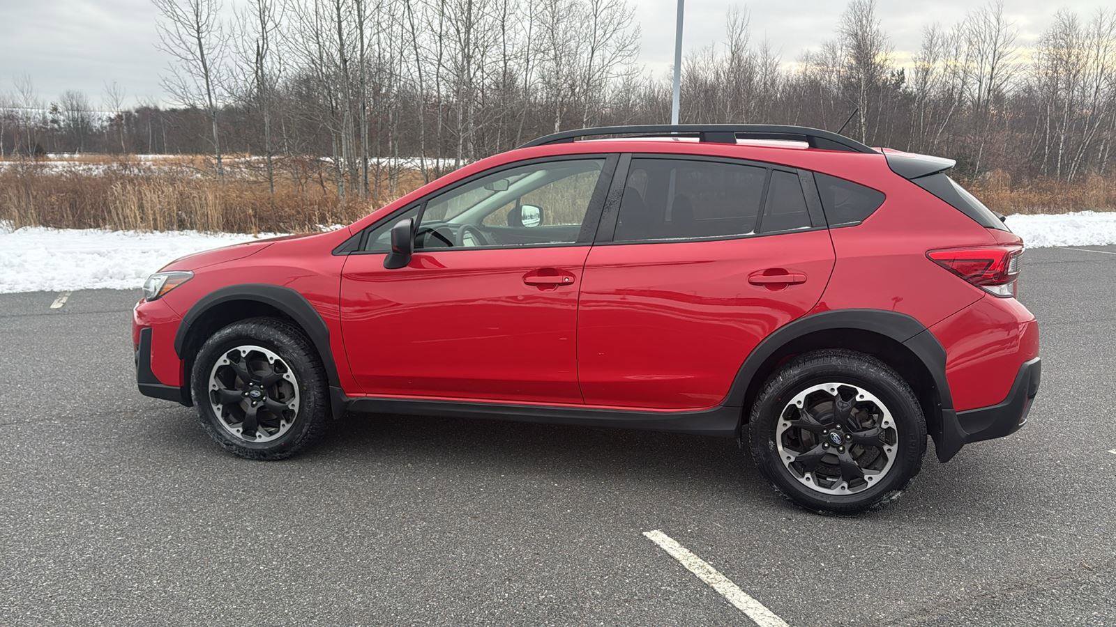 Used 2021 Subaru Crosstrek 2.0i image 12