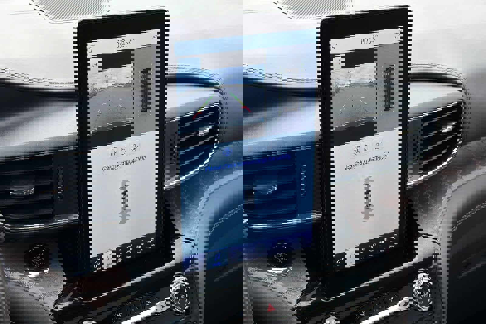 Certified 2022 Ford Explorer Platinum w/ Equipment Group 601A image 21