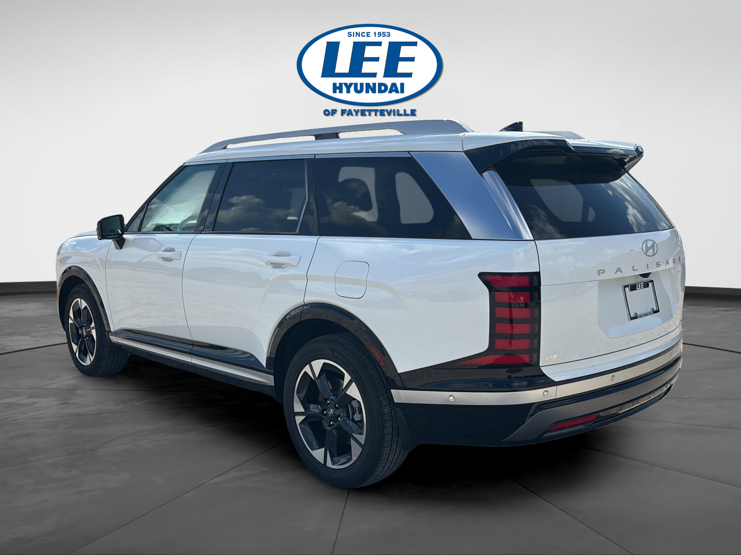 New 2027 Hyundai Palisade Limited FWD image 5