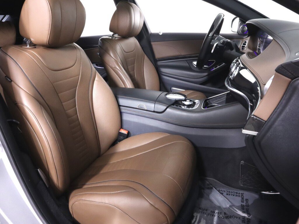 Used 2018 Mercedes-Benz S 560 4MATIC Sedan image 44