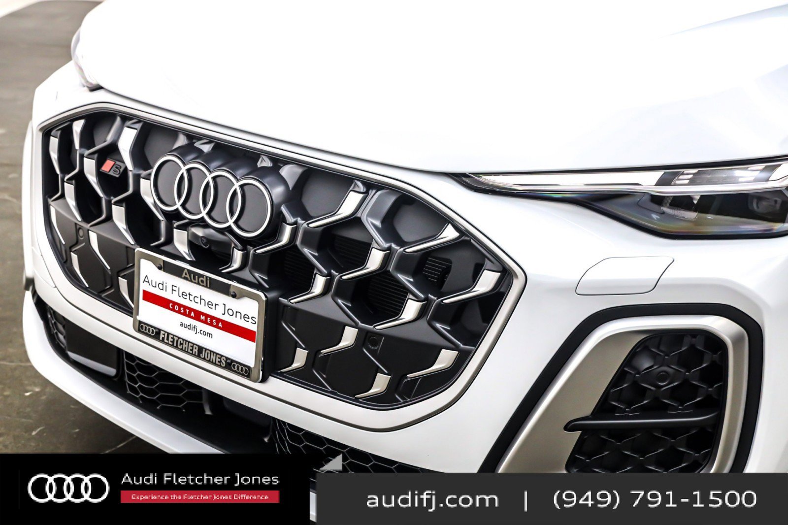 New 2025 Audi SQ5 Premium Plus image 13