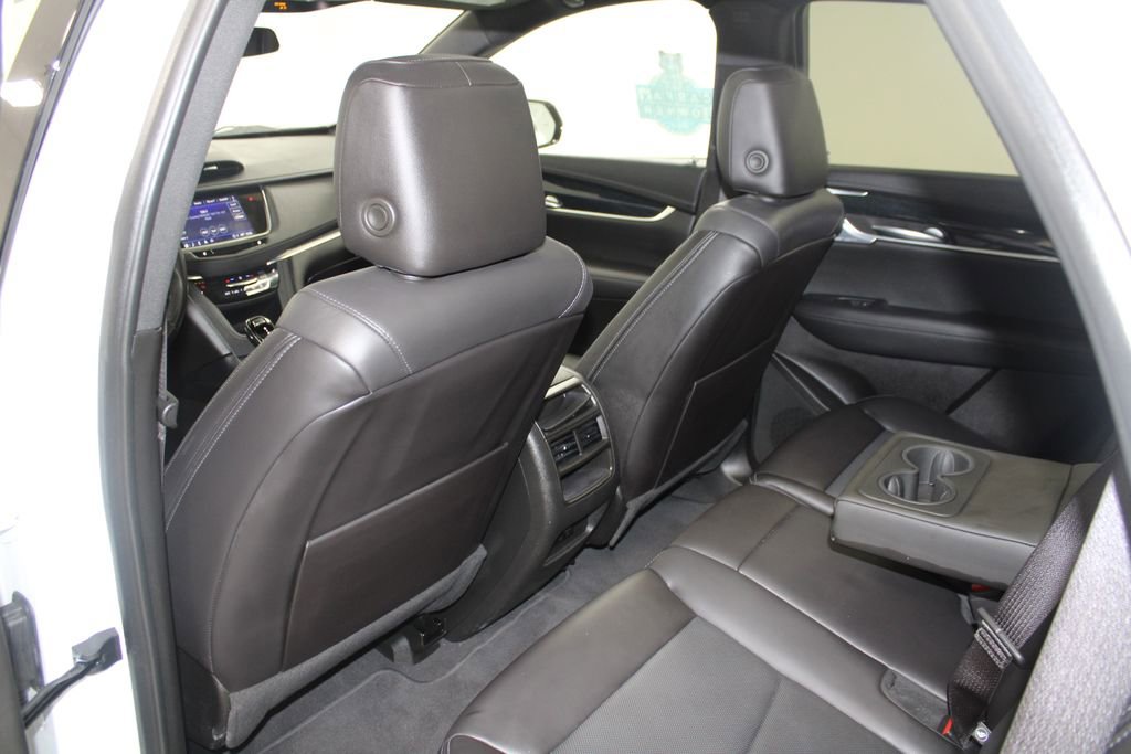 Used 2024 Cadillac XT5 Premium Luxury image 24