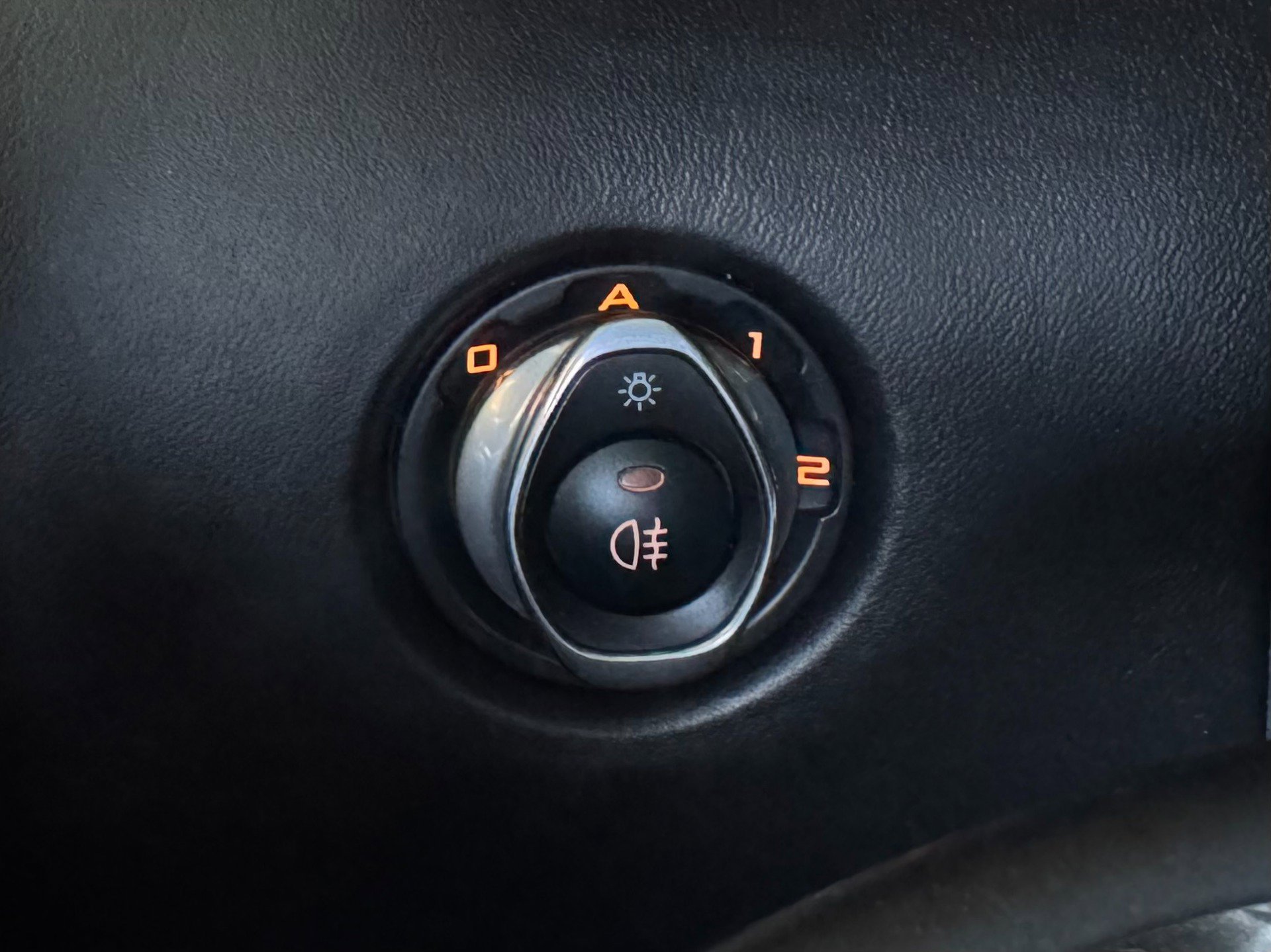 Used 2016 McLaren 570S Coupe image 53