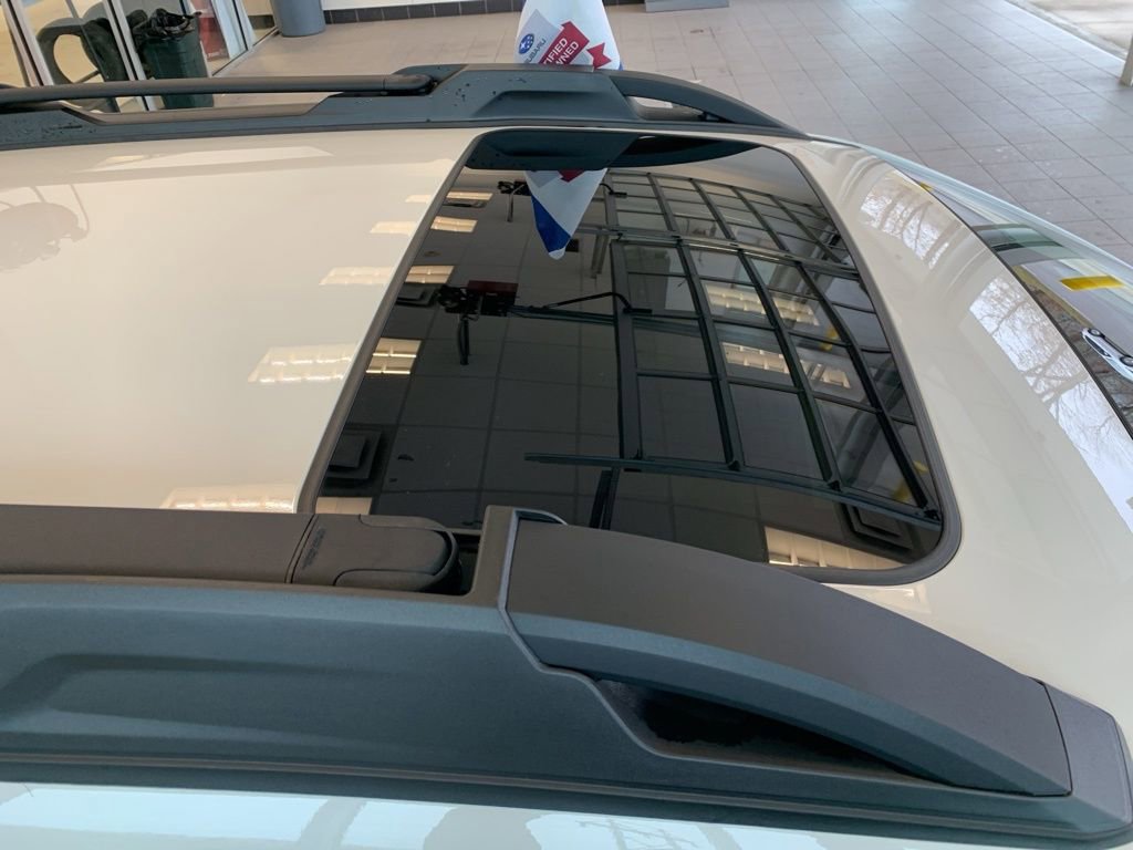 Certified 2025 Subaru Outback Limited AWD/4WD image 21