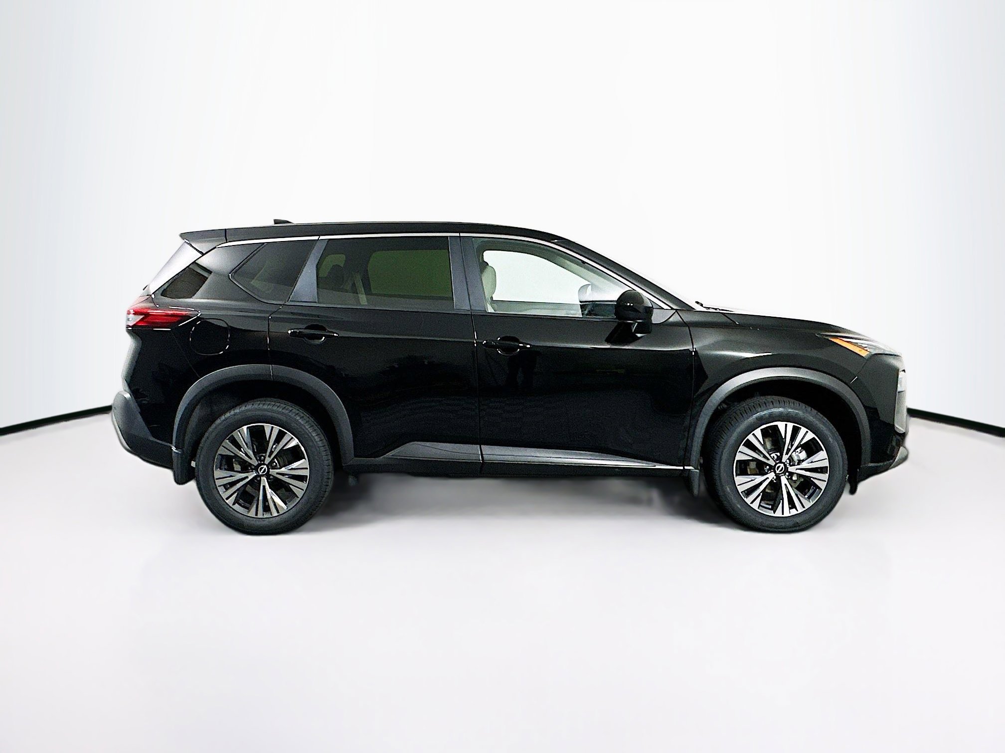 Used 2023 Nissan Rogue SV AWD/4WD image 10