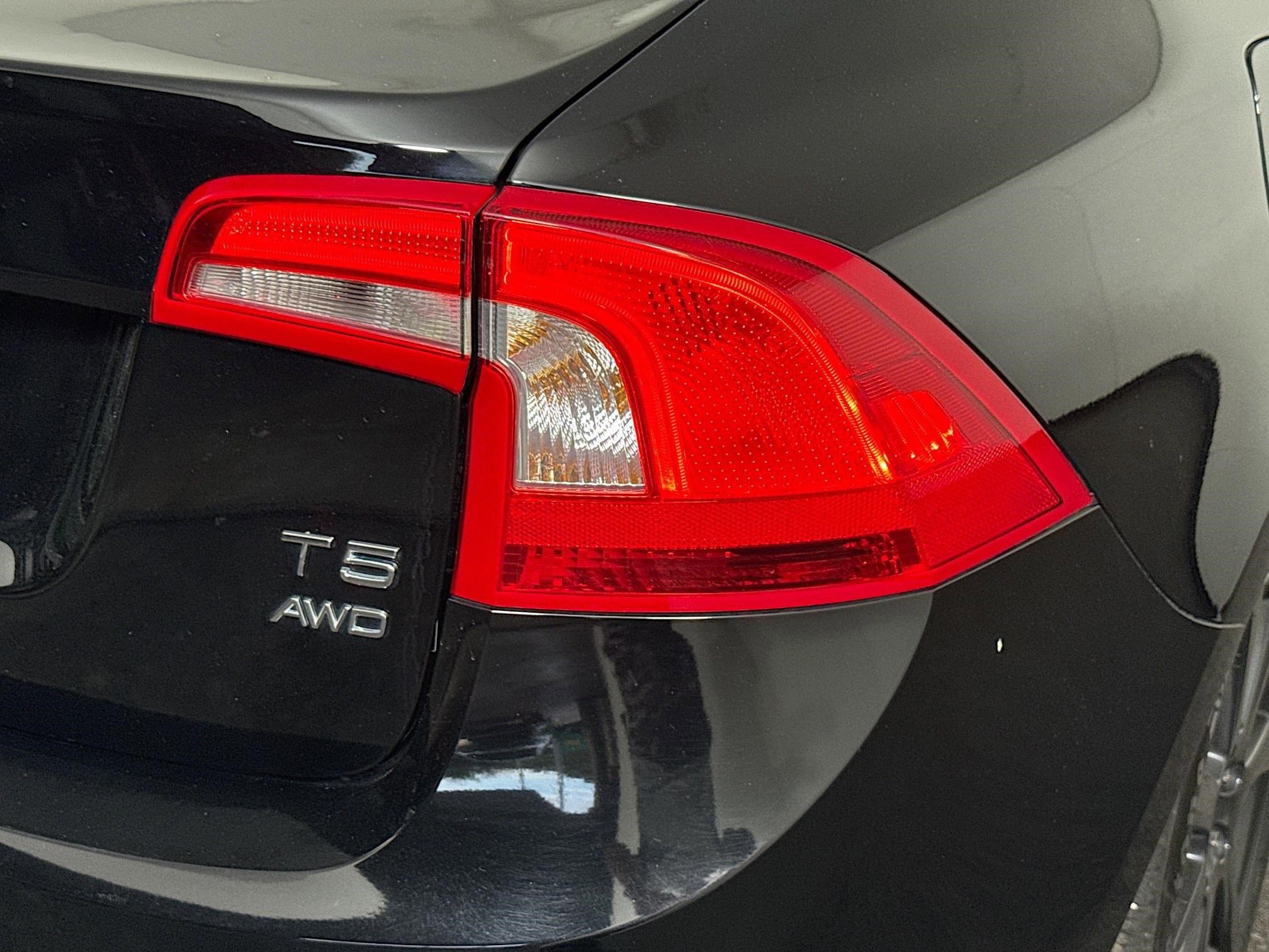 Used 2016 Volvo S60 T5 Premier w/ Convenience Package image 34