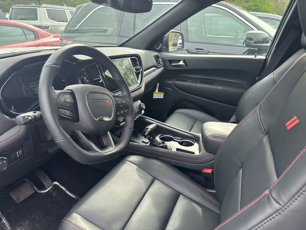 Used 2025 Dodge Durango GT AWD/4WD image 9