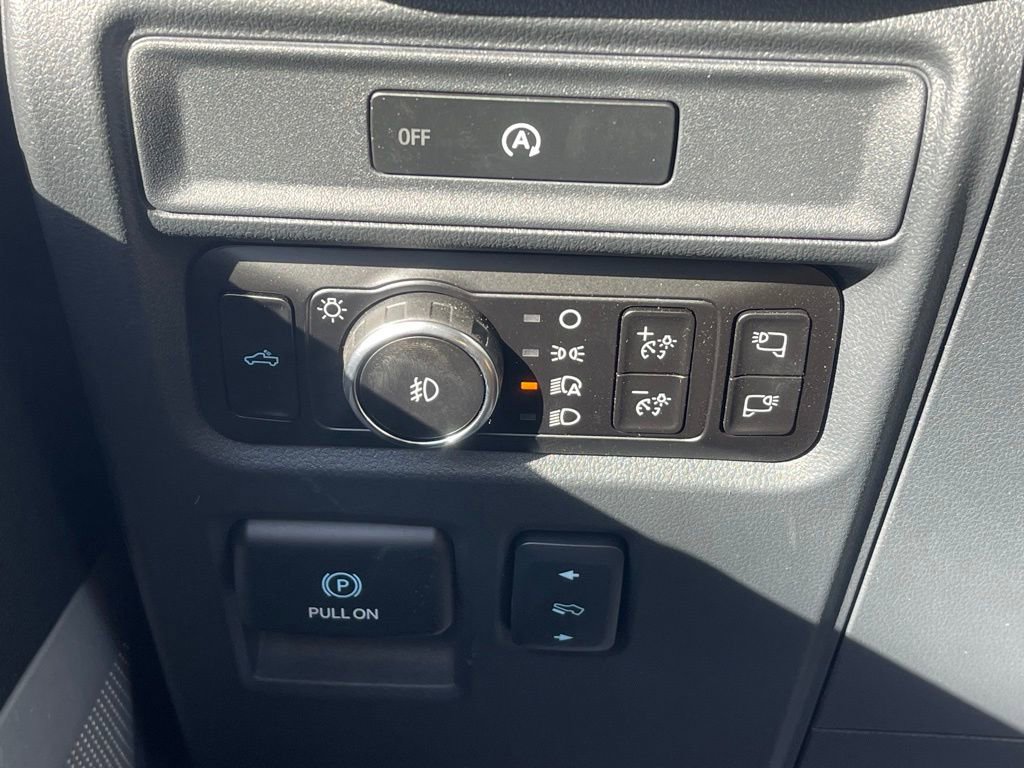 New 2025 Ford F150 Platinum w/ Equipment Group 702A High image 17