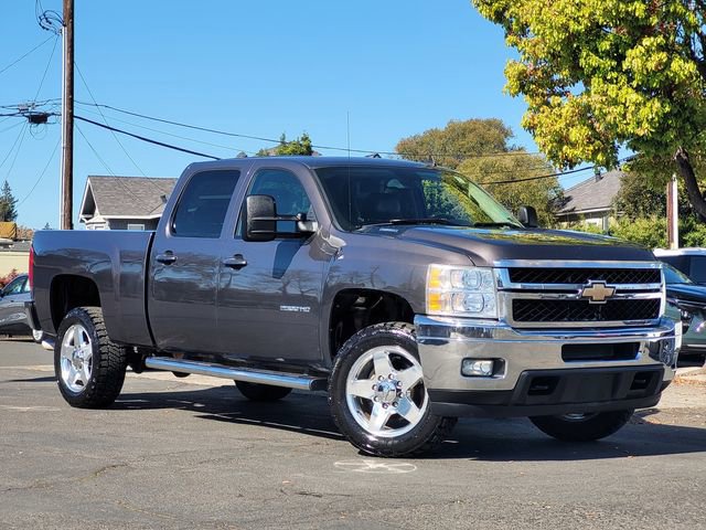 Used 2011 Chevrolet Silverado 2500 LTZ w/ LTZ Plus Package image 2