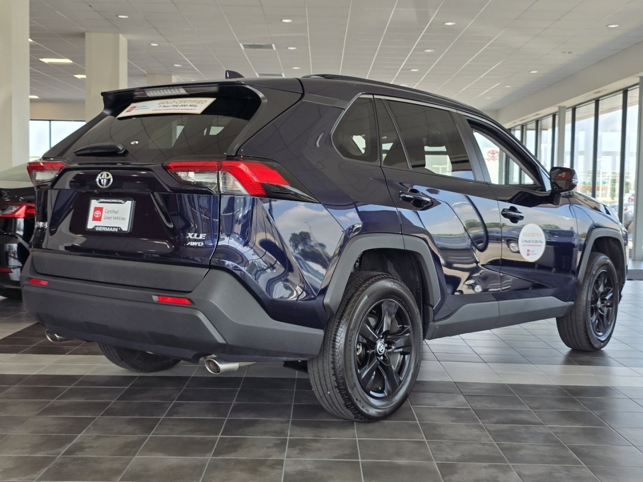 Used 2024 Toyota RAV4 XLE AWD/4WD image 14