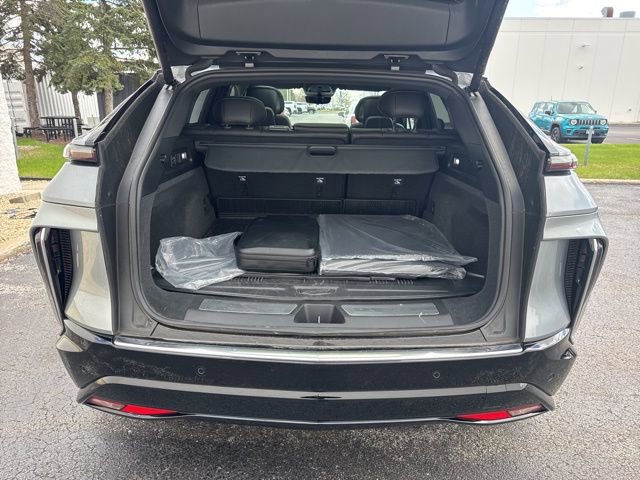 Used 2025 Cadillac Lyriq Luxury w/ LPO, Floor Liner Package image 7