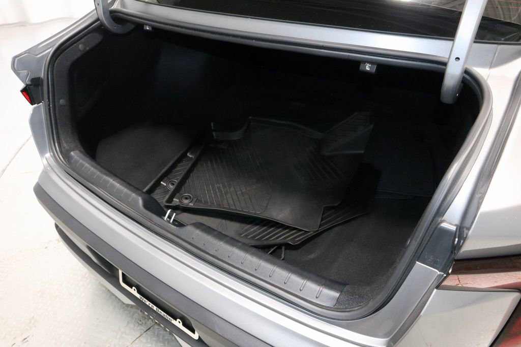 Used 2025 Kia K4 FWD image 14