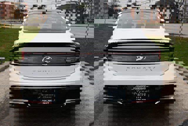 Used 2024 Hyundai Sonata SEL w/ Convenience Package image 6