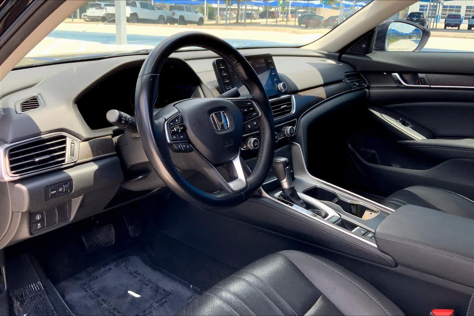 Used 2020 Honda Accord EX-L image 17