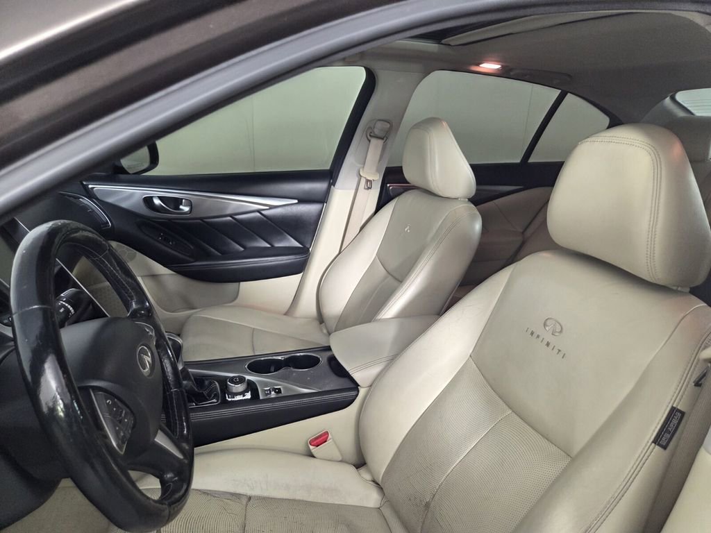 Used 2014 INFINITI Q50 Premium w/ Navigation Package AWD/4WD image 11